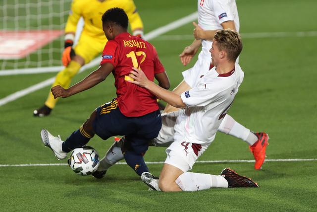 湾区翼龙队解散 朱松玮等球员发布声明维权